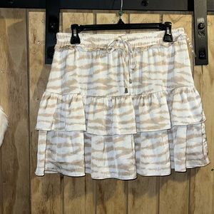 PO:Women’s Skort.